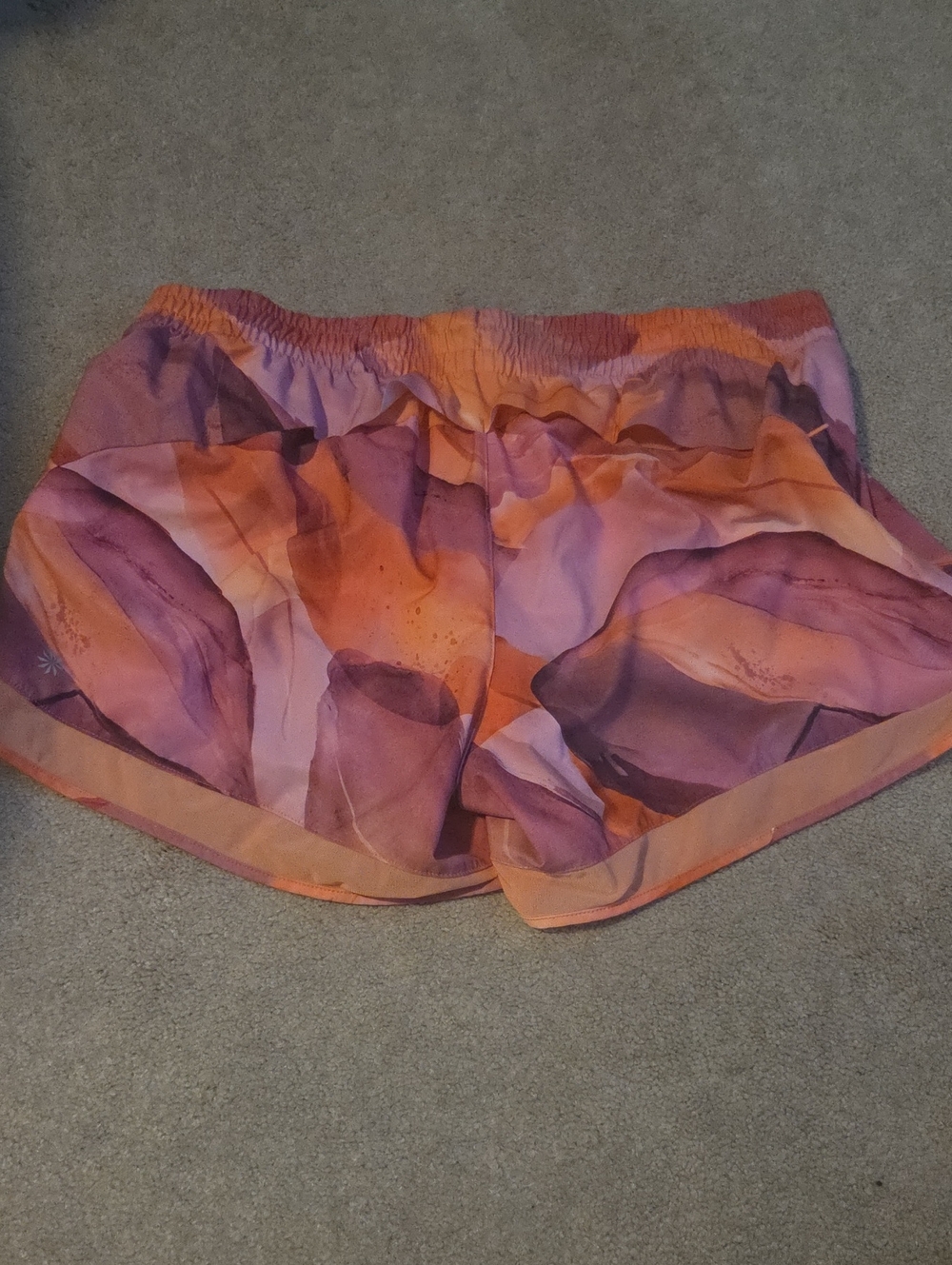 Athleta L MESH RACER RUN SHORT 4"